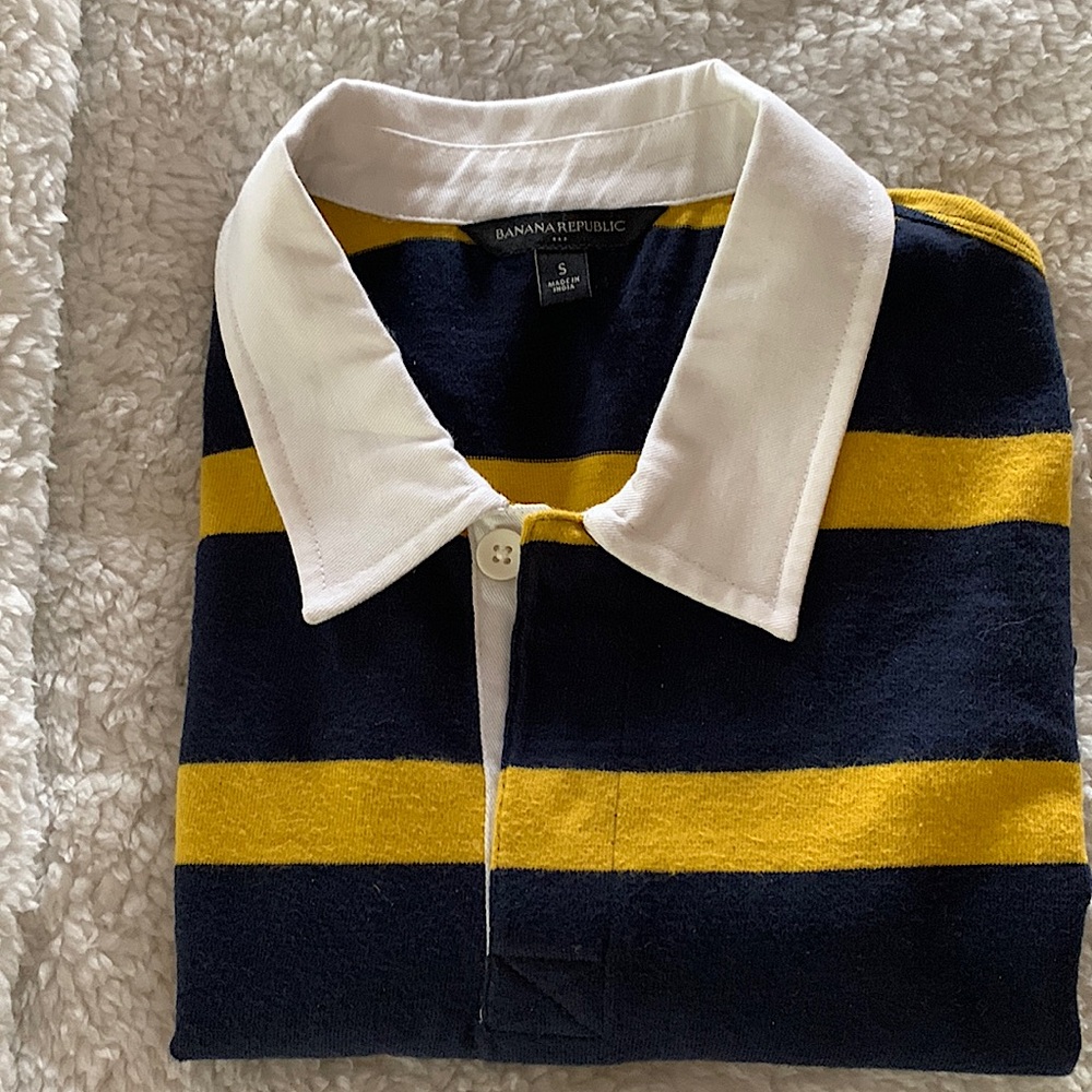 🔥PRICE DROP🔥 Banana Republic classic style polo